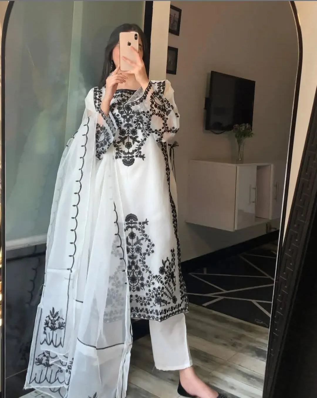 3 Pcs Women's Stitched Organza Embroidered Suit