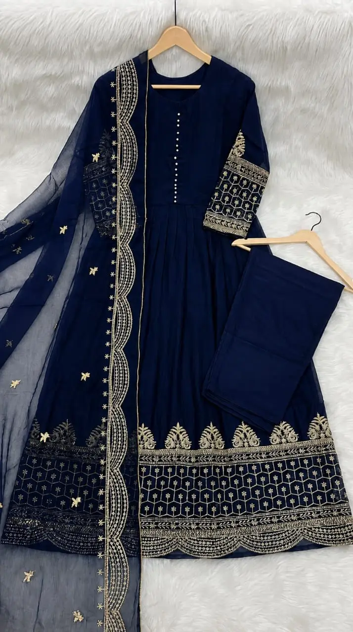 3 Pcs Women's Stitched Chiffon Sequins Embroidered Maxi Suit