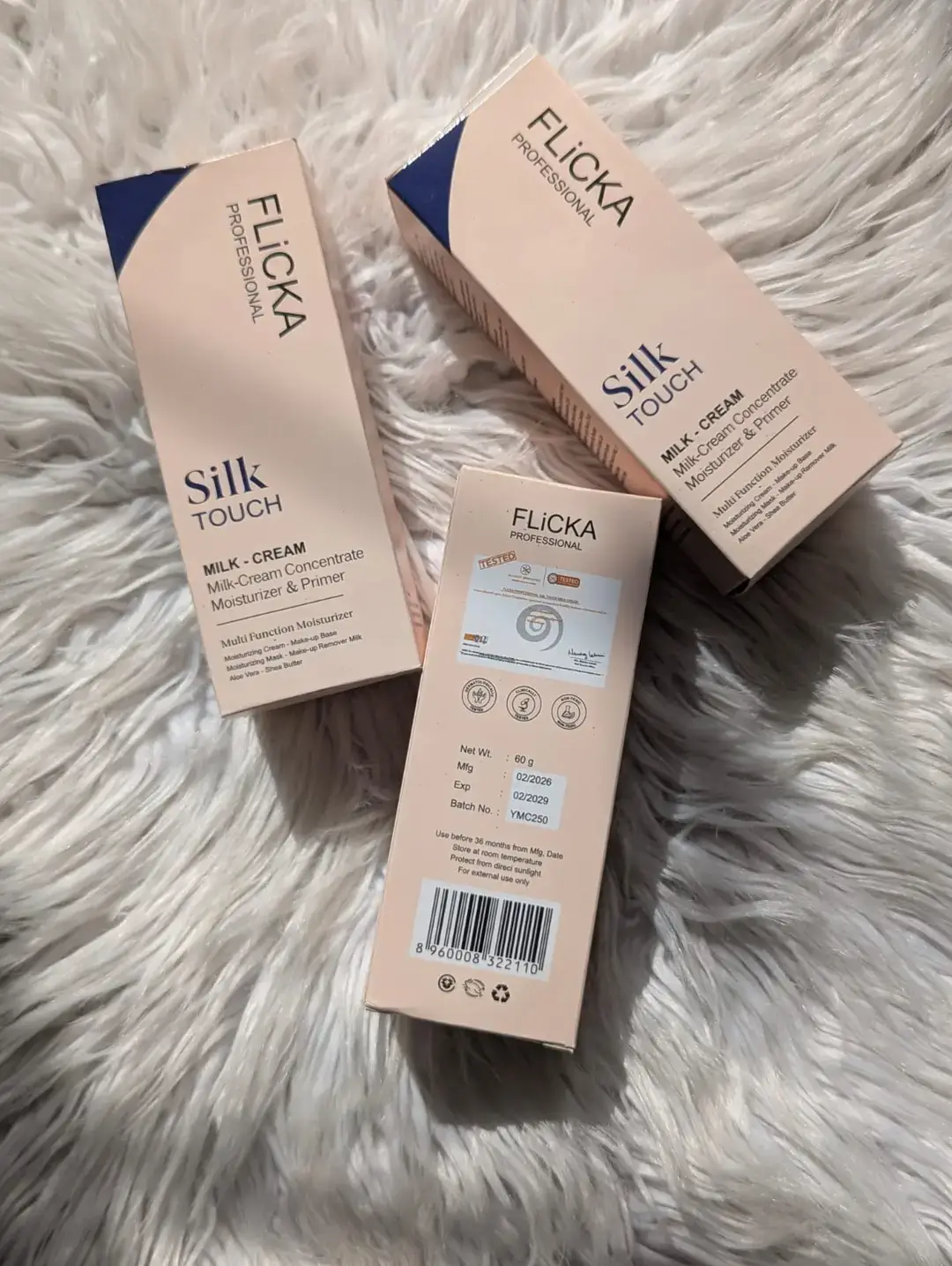 Flicka Glowy Moisturizing Primer, 60g, 1 Pc