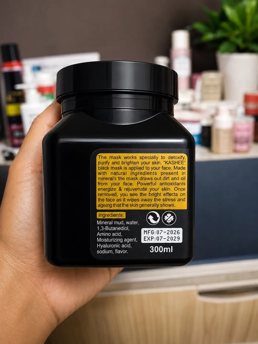 Kashee Charcoal Black Mask, 300Ml