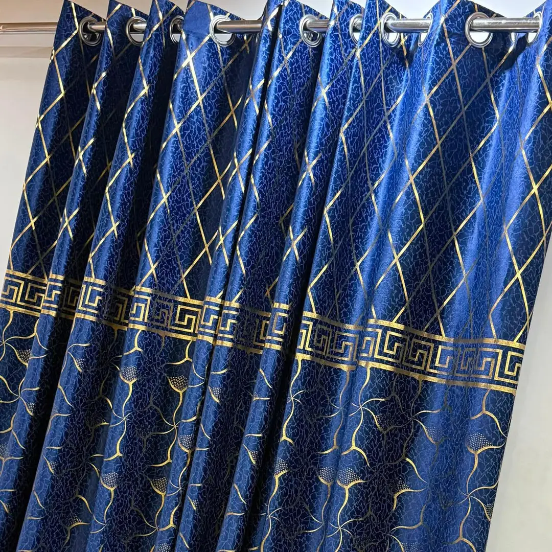 Luxurious 1 Pc Velvet Textured Curtain