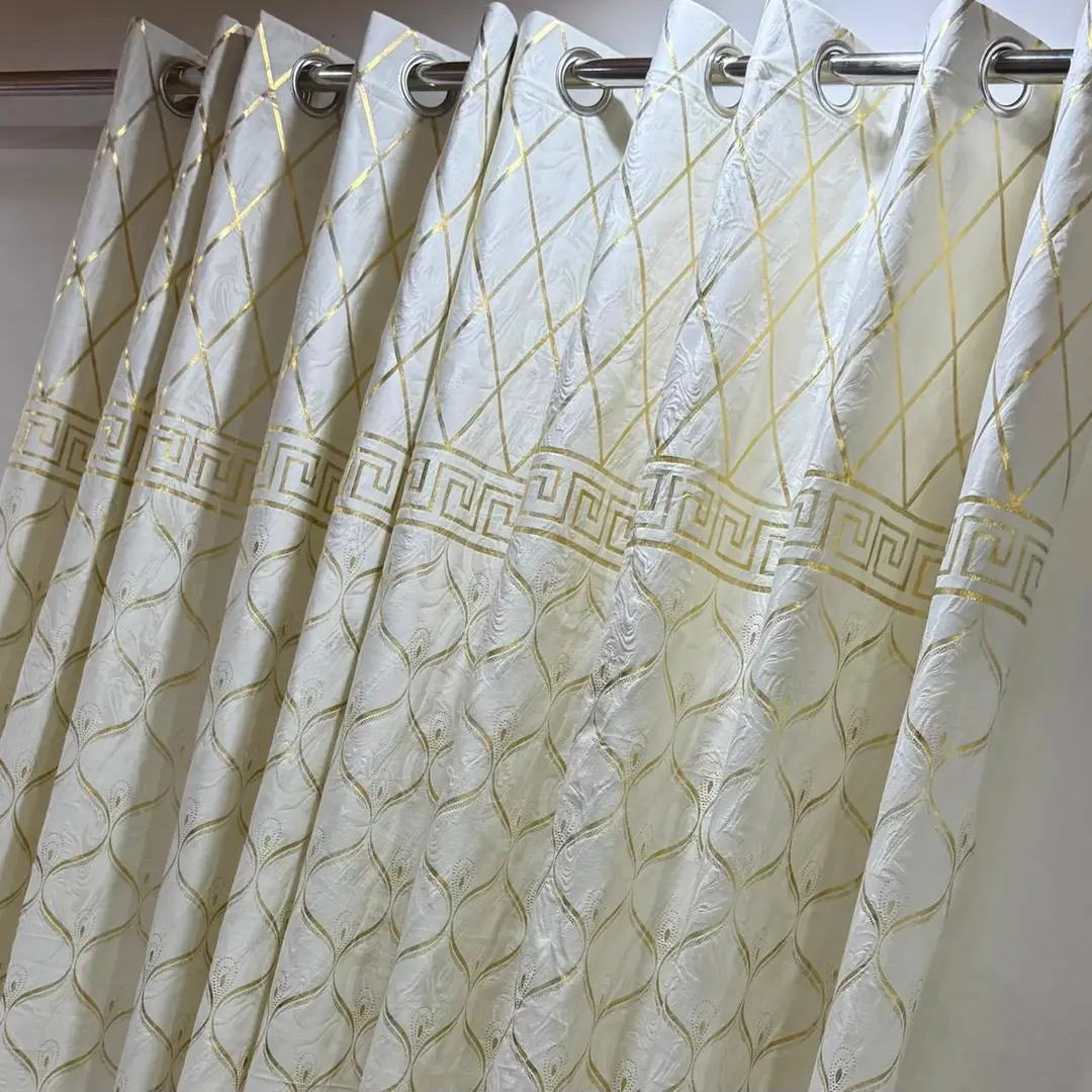 Luxurious 1 Pc Velvet Textured Curtain