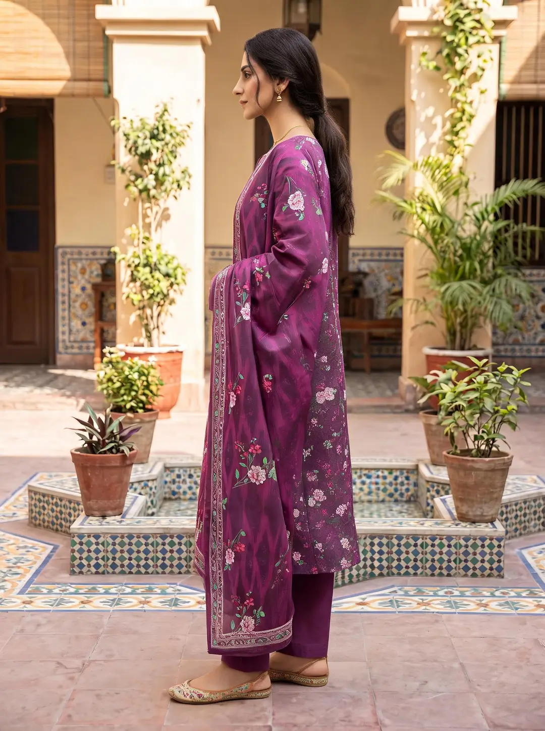 Stylish 3 Pcs Women's Unstitched Lawn Digital Print Suit