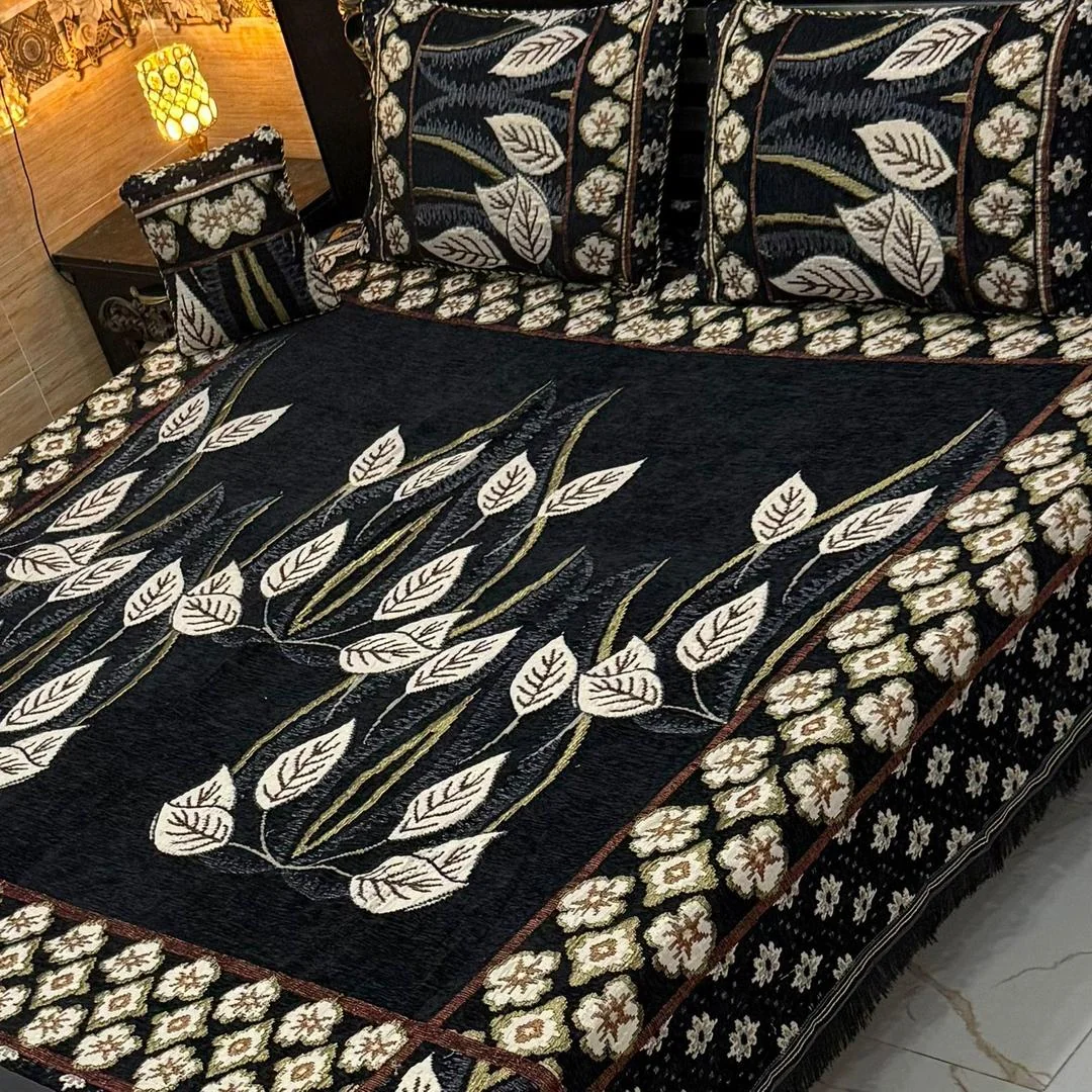 4 Pcs Velvet Jacquard Bedsheet Black Double