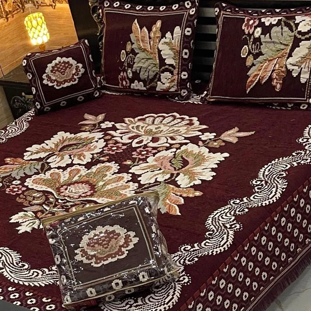 Maroon Velvet Jacquard 4 Pcs Bed Sheet Set