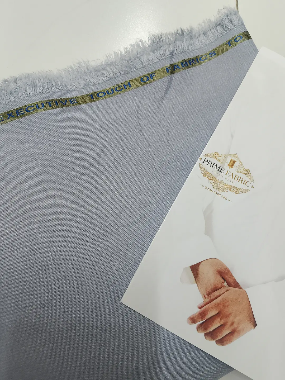 Men’s Unstitched Wash And Wear Textured Suit
