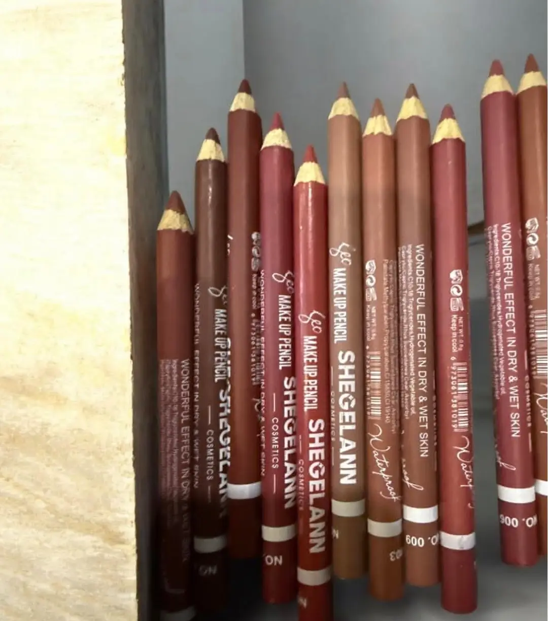 High Pigmented Lip Pencil