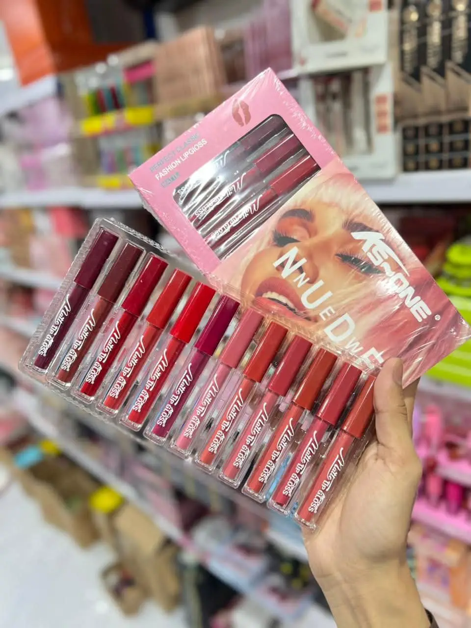 Bold Coverage Lip Gloss 100