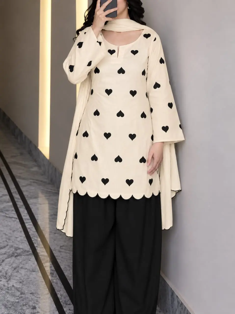 3 Pcs Women's Stitched Swiss Voile Printed Suit