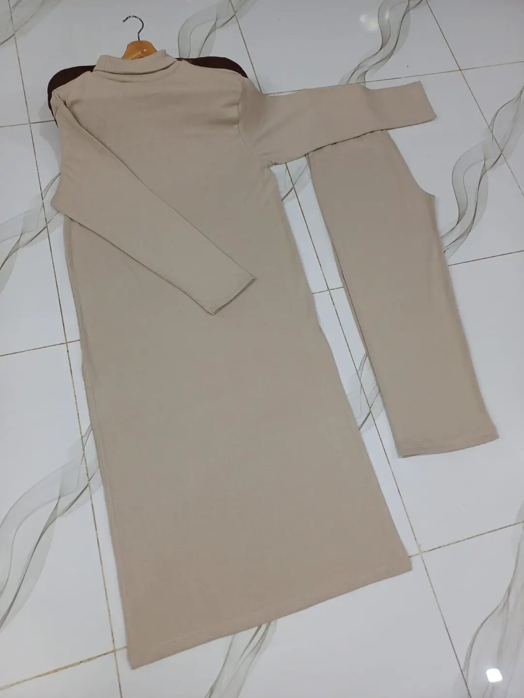 2 Pcs Women's Stitched Grip Plain Co-Ord Set