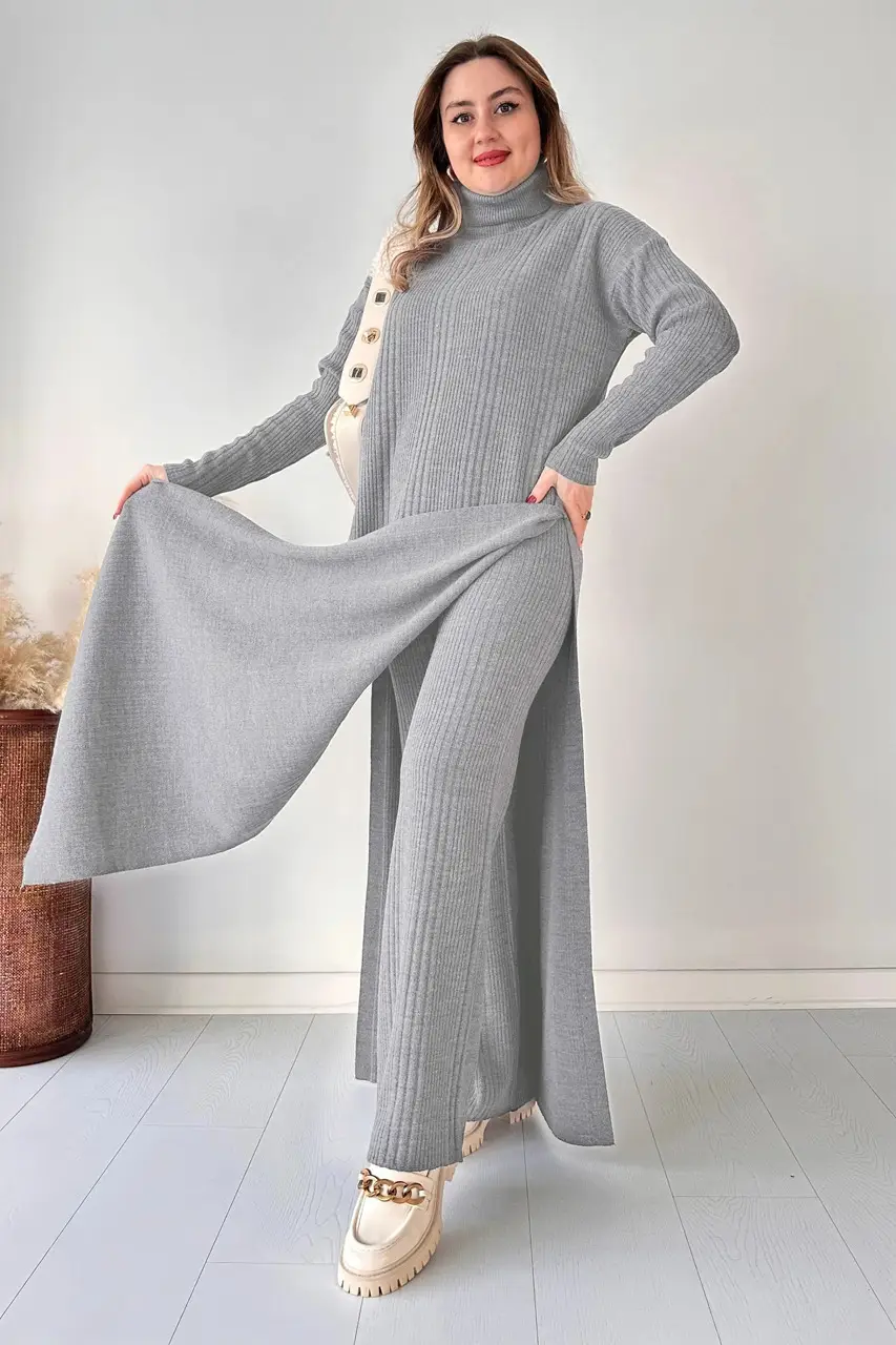 2 Pcs Women's Stitched Grip Plain Co-Ord Set