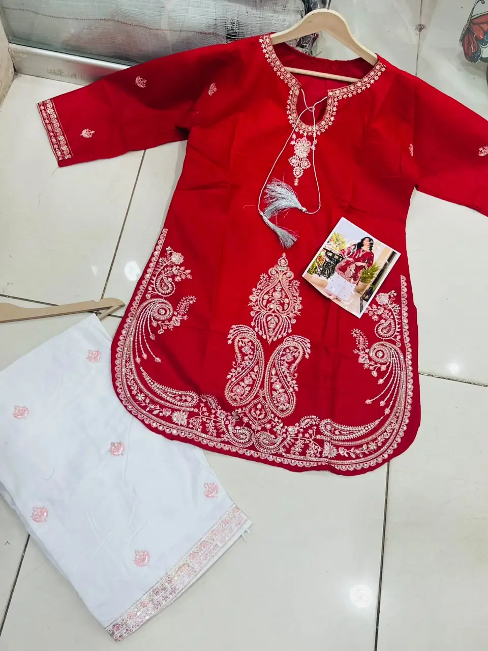 2 Pcs Women's Stitched Sequence Embroidery Work On Neck,