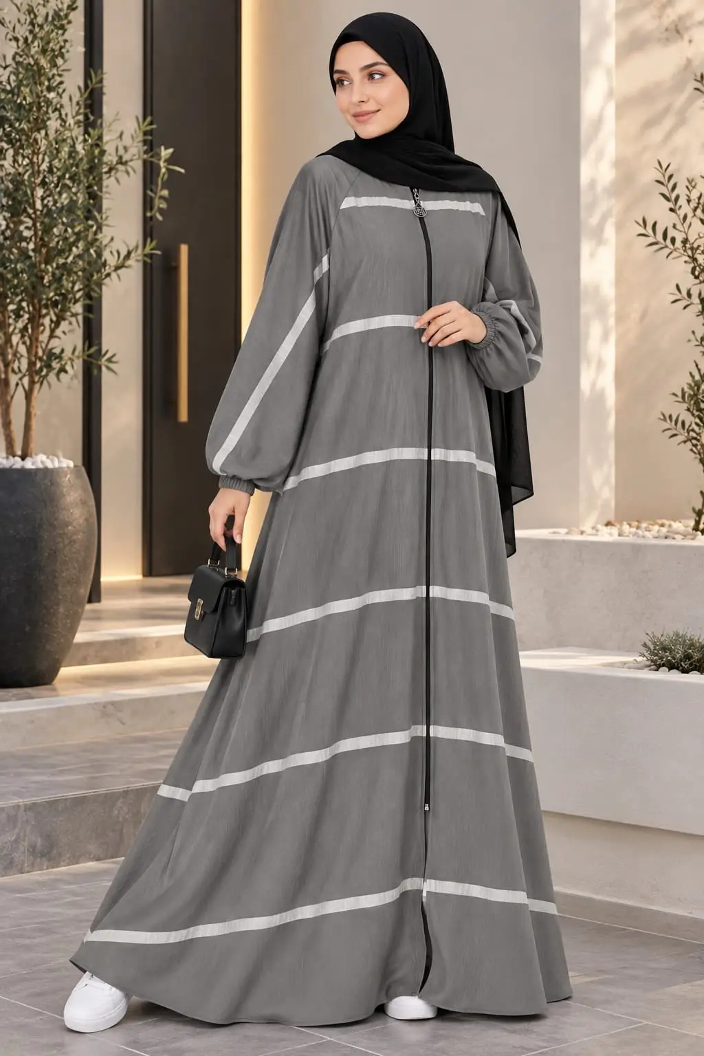 Nida Plain Classic Abaya