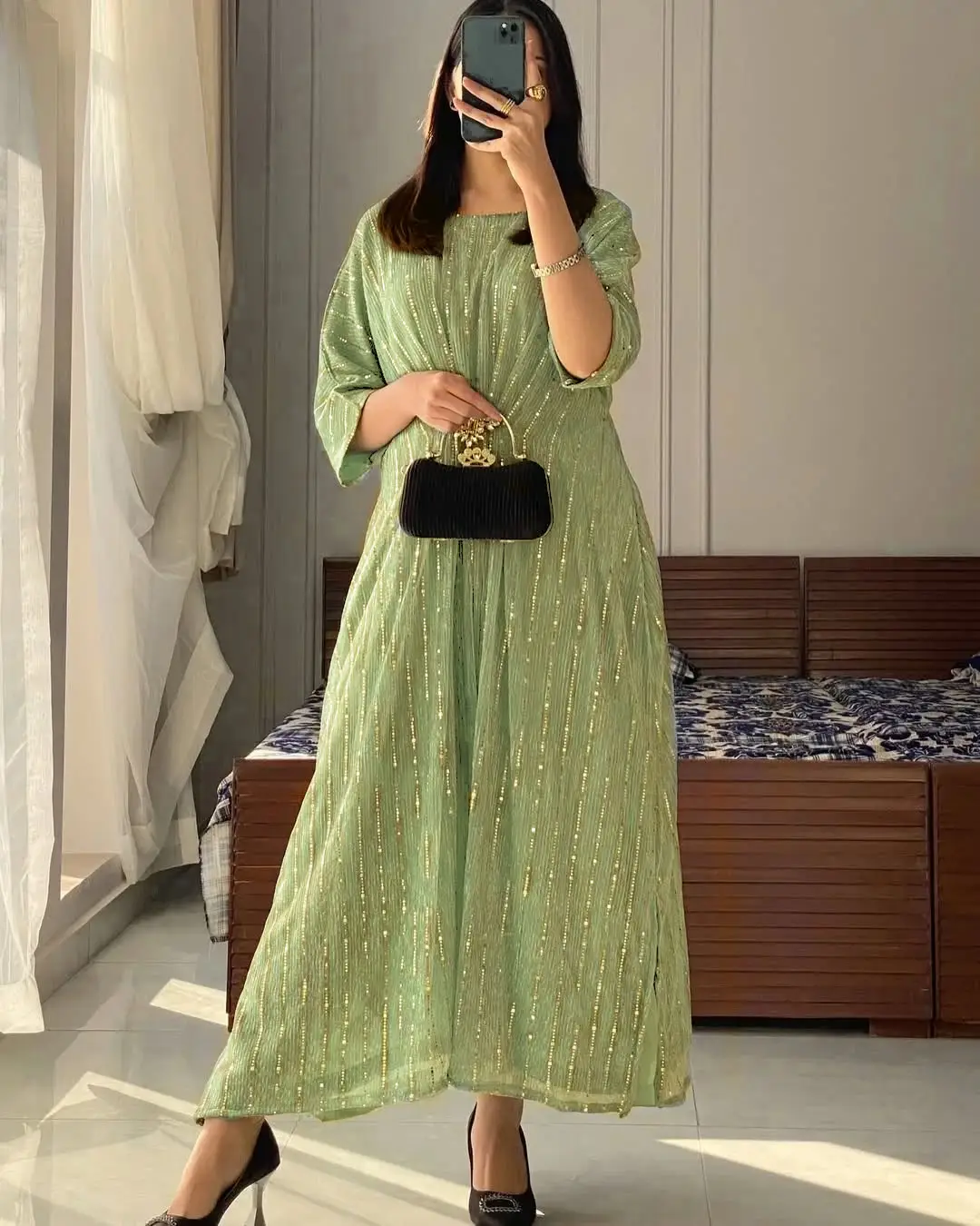 1 Pc Women's Stitched Moonlight Applique Kaftan