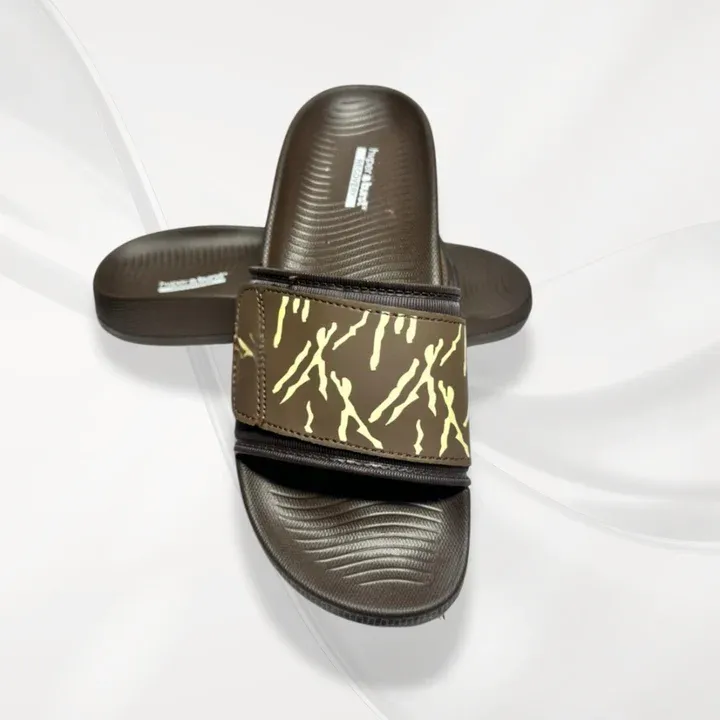 Black Glitter Slide Slippers for Hot Weather Comfort