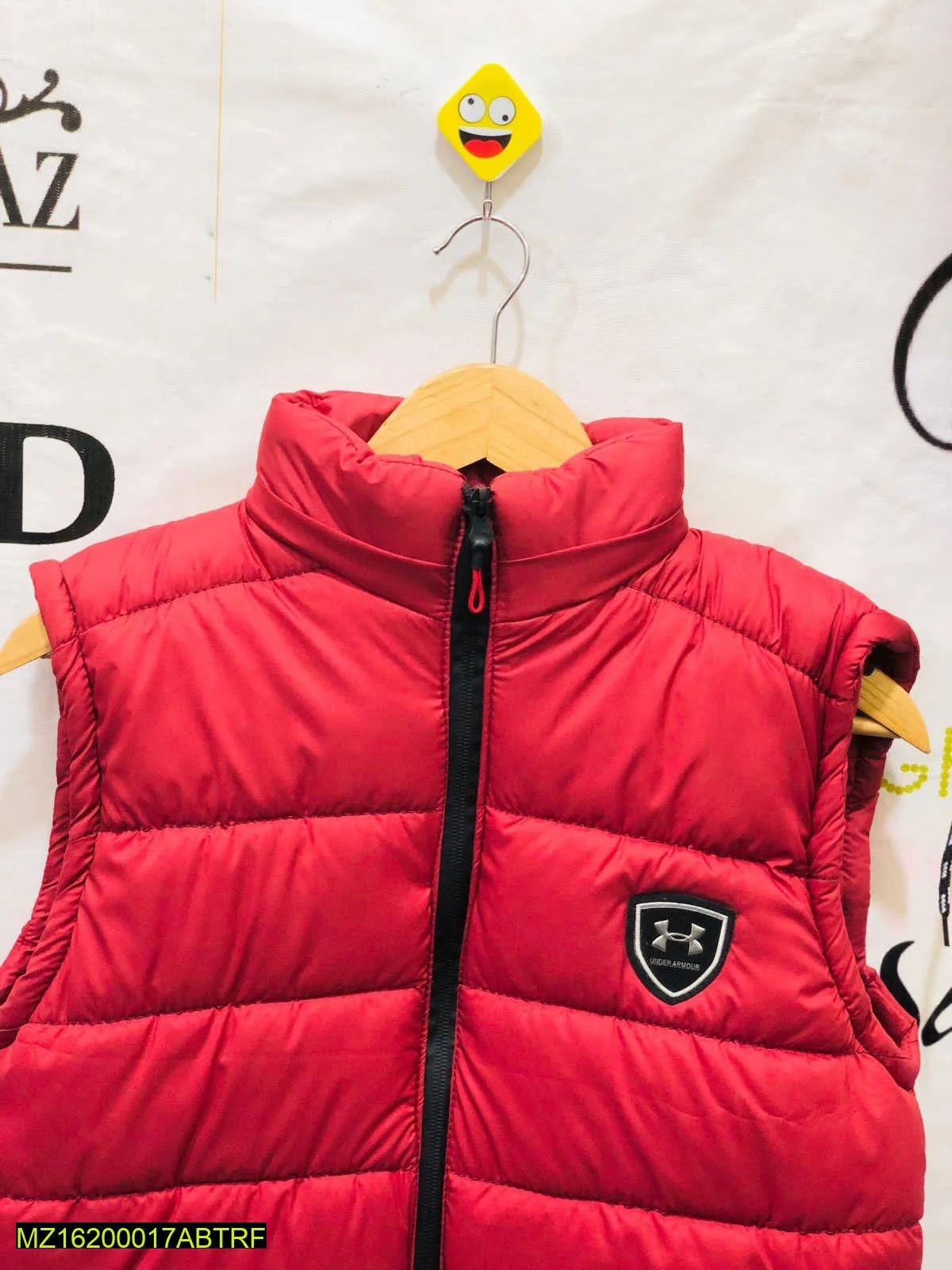 Men Red Under Armour Puffer Vest XL