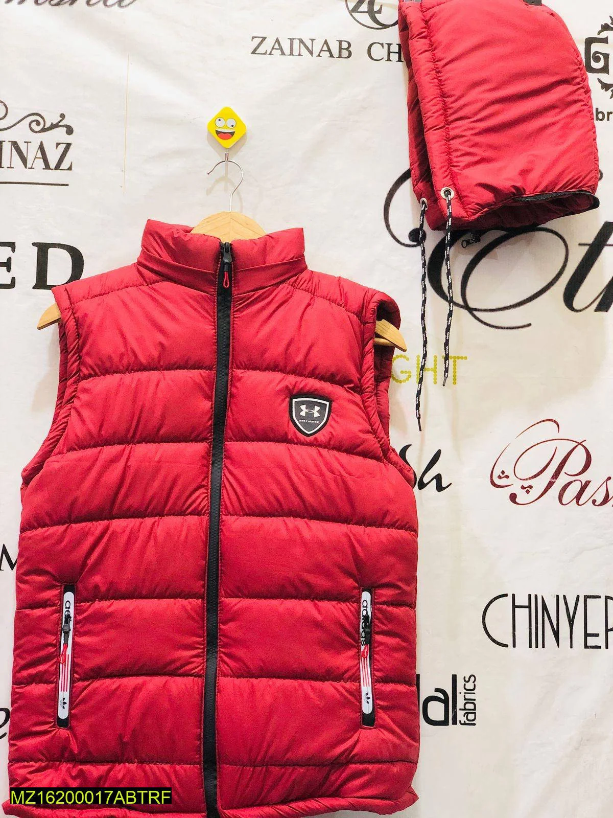 Men Red Under Armour Puffer Vest XL