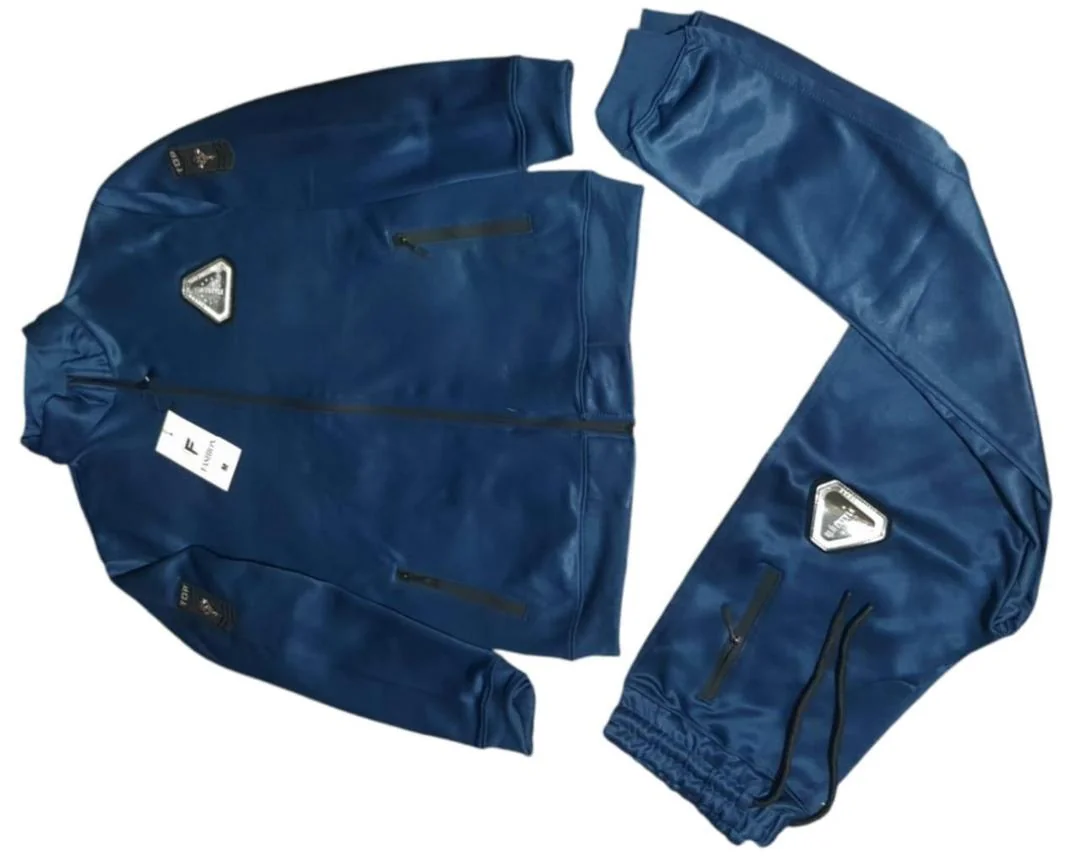 Men Navy Blue Dri Fit Track Suit with Zip Pockets