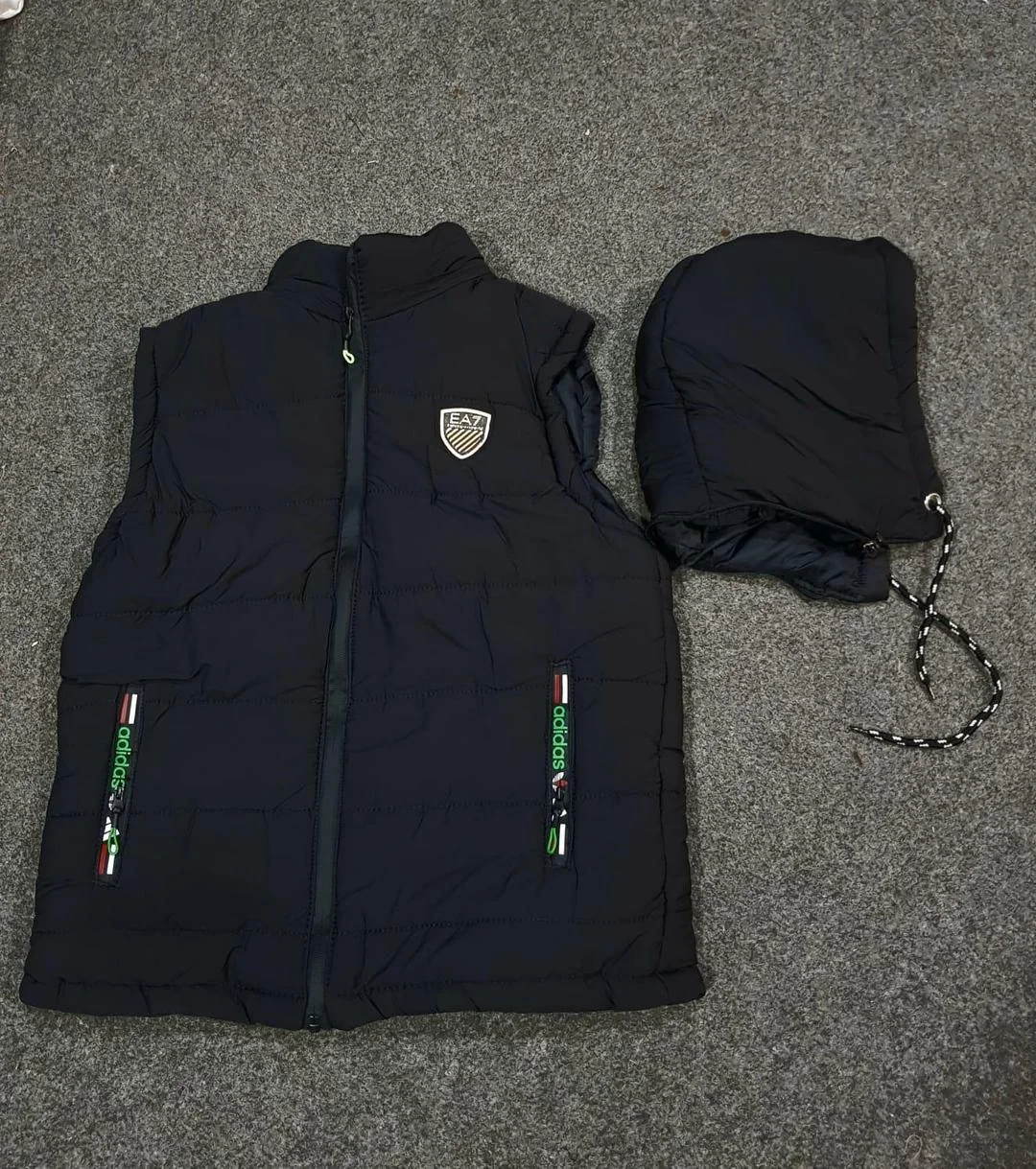 Black Sleeveless Puffer Jacket with Hood for Men