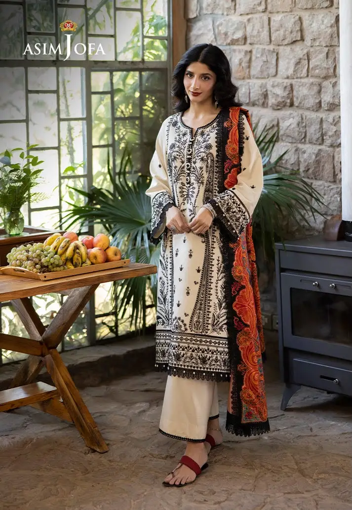 3 Pcs Women's Unstitched Embroidered Suit