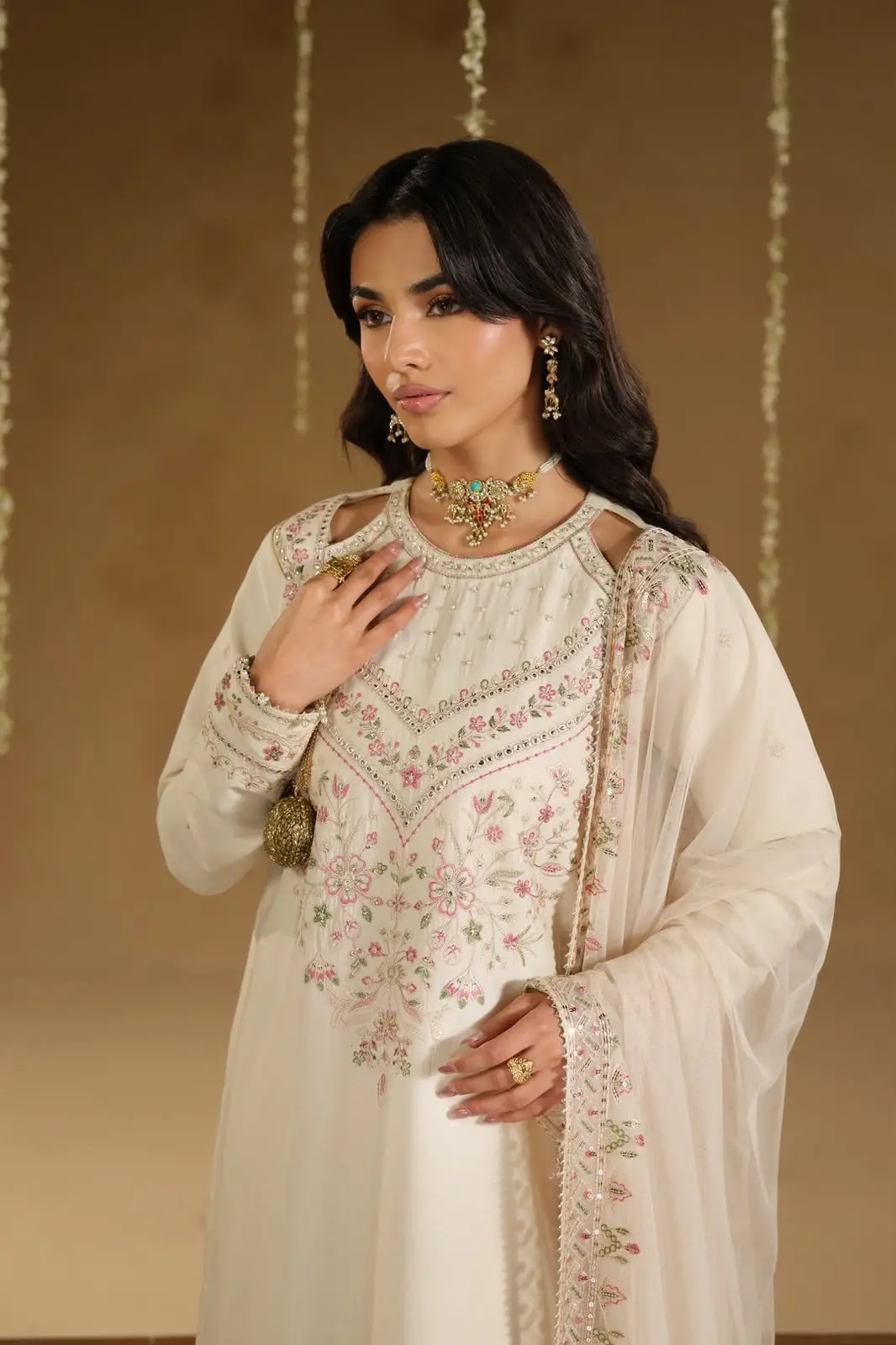 3 Pcs Women's Unstitched Embroidered Suit