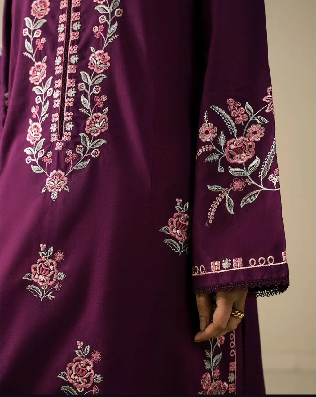 2 Pcs Women's Unstitched Embroidered Suit