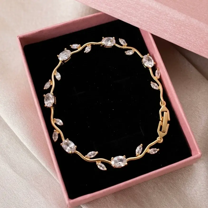 1 Pc Charm Bracelet