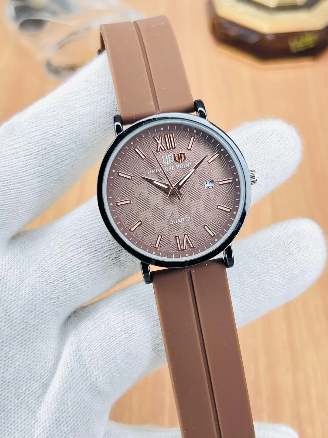 Men's Magnet Strap Watch Black Round Dial Casual Daily Wear