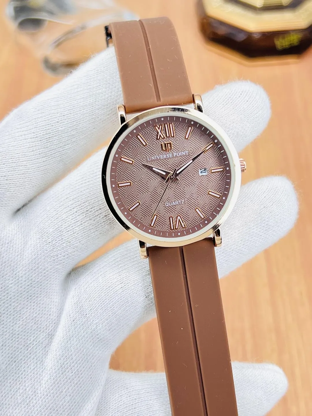 Men's Magnet Strap Watch Black Round Dial Casual Daily Wear