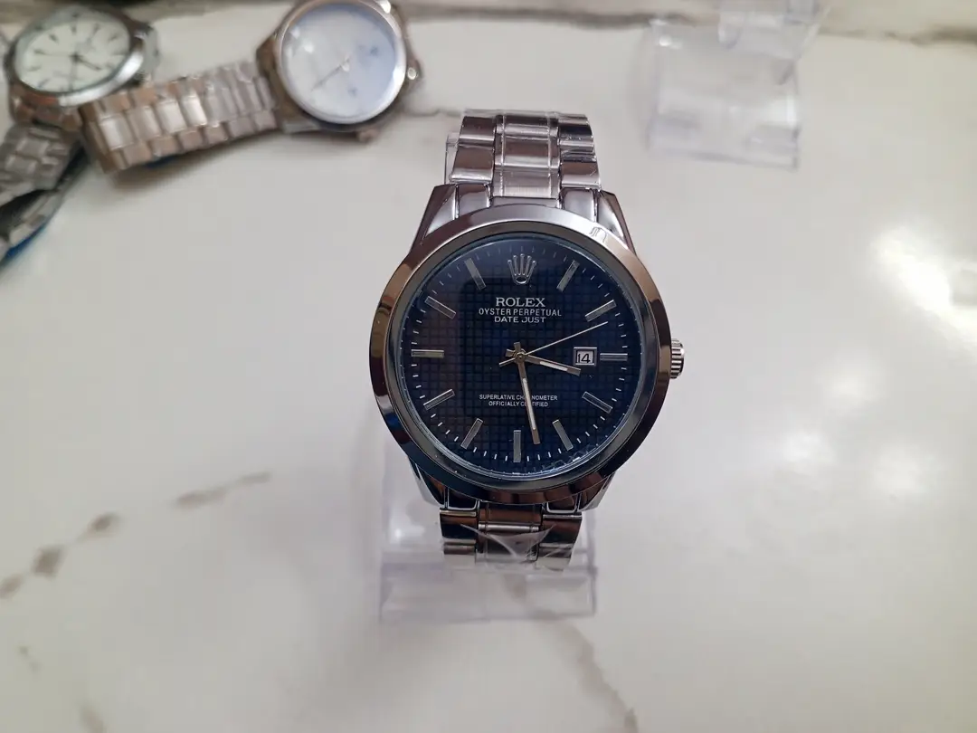Men's Modern Stylish Look Watch With Date Working - Random Multicolor Dial - Art# M247 -Rox9008500Dt-0049