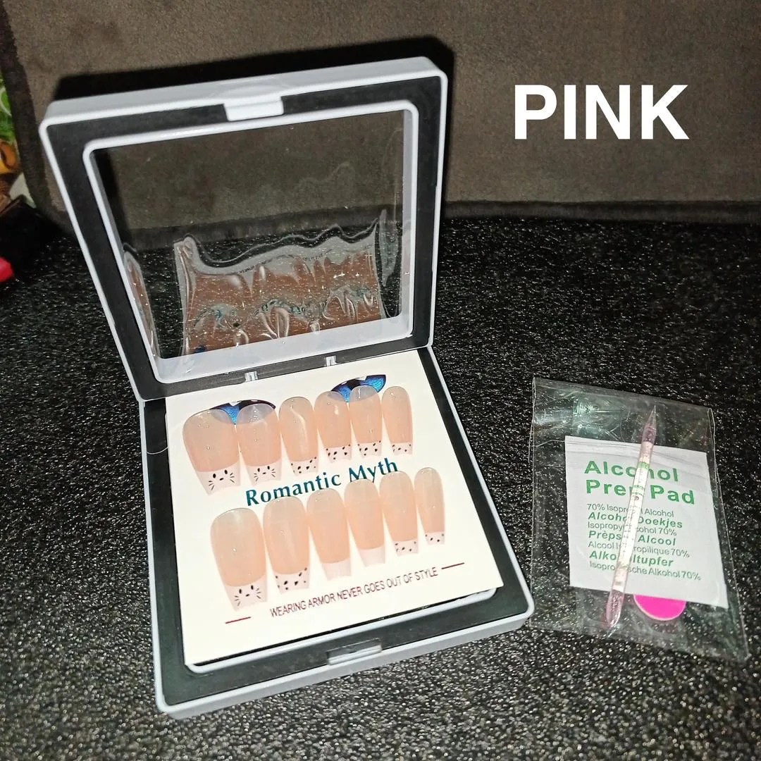 Romantic M Fake Nails for Women, 100 Pcs, Natural Look