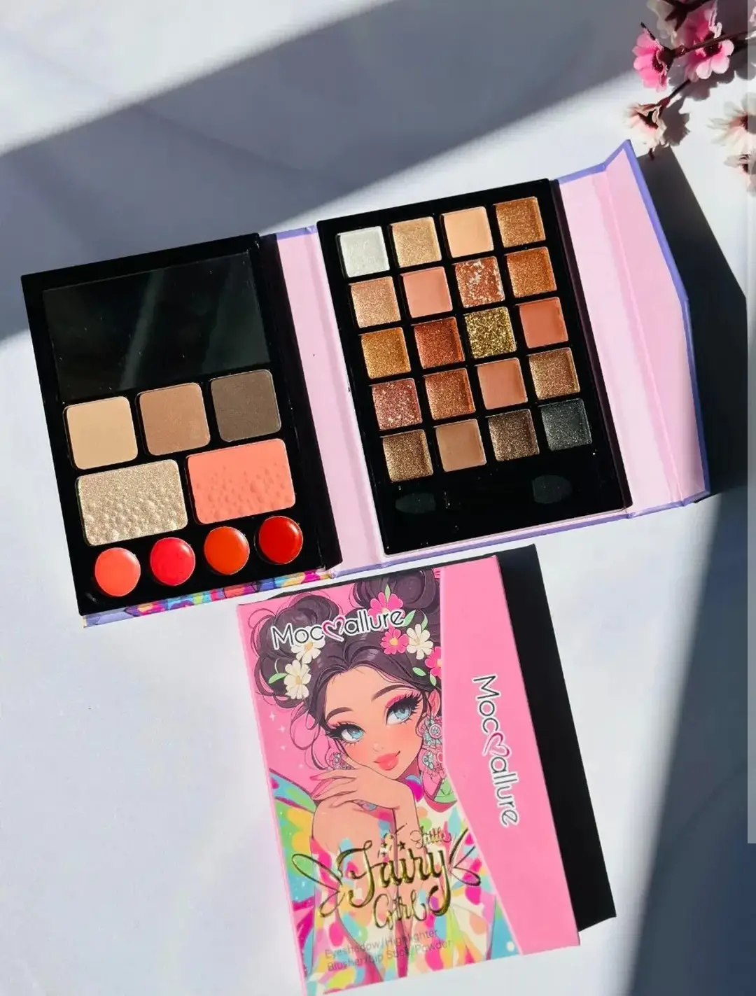 All-in-One Makeup Palette Kit With Eyeshadow/Highligher/Blusher/Lip Stick/Eyebrow Powder