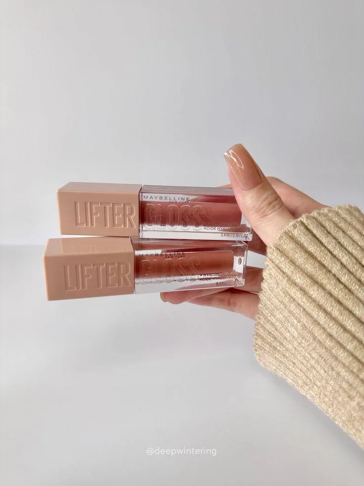 Maybelline Lifter Gloss Hydrating Lip Gloss - Glossy Finish, 1 Pcs