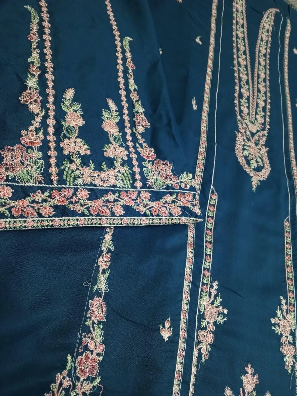 Winter Embroidered Shawl Suit 3 Pcs Blue Dhanak Pashmina
