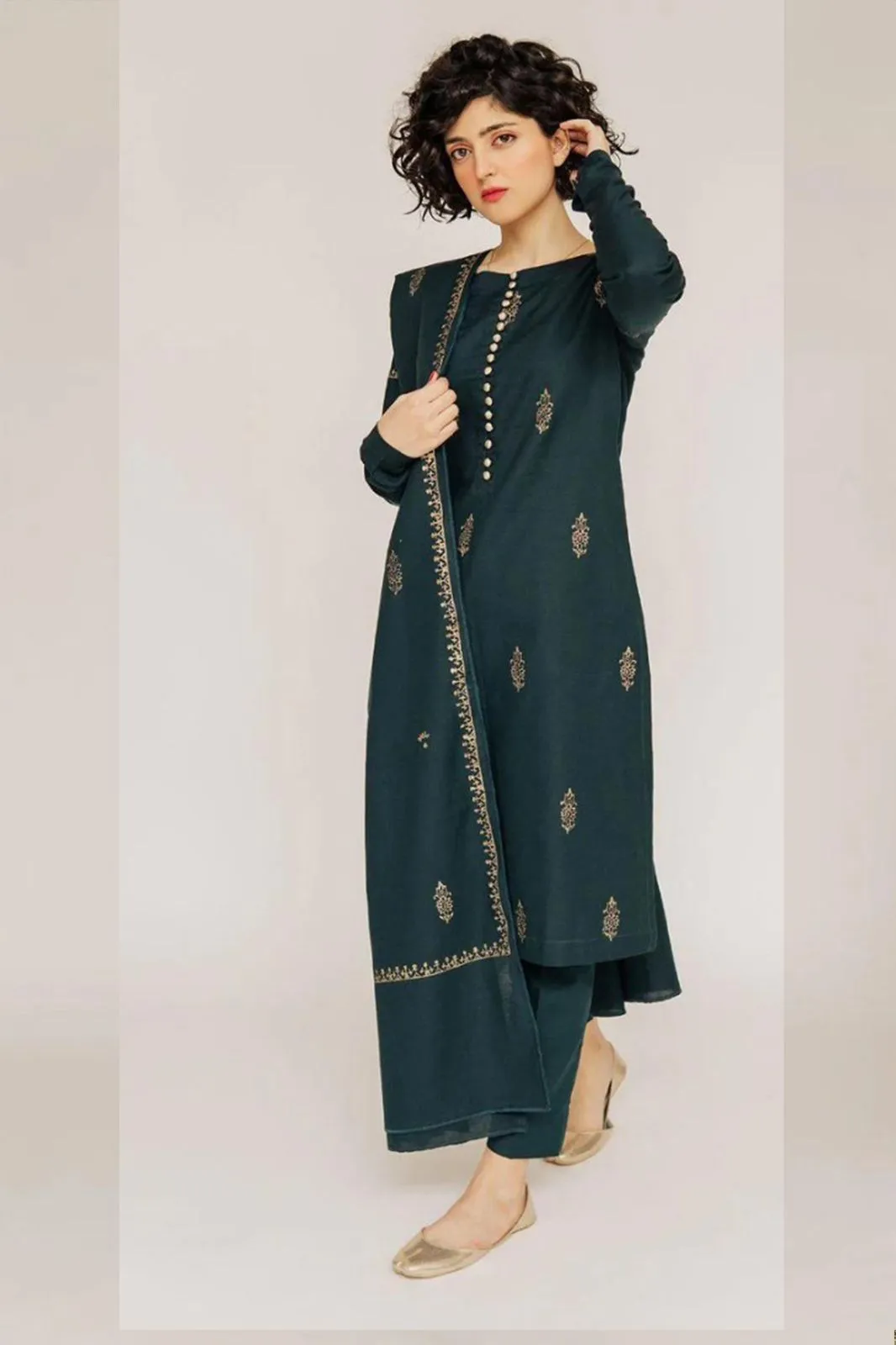 MIX TRENDING DESIGNS 3 Pcs Unstitched Embroidered Suit