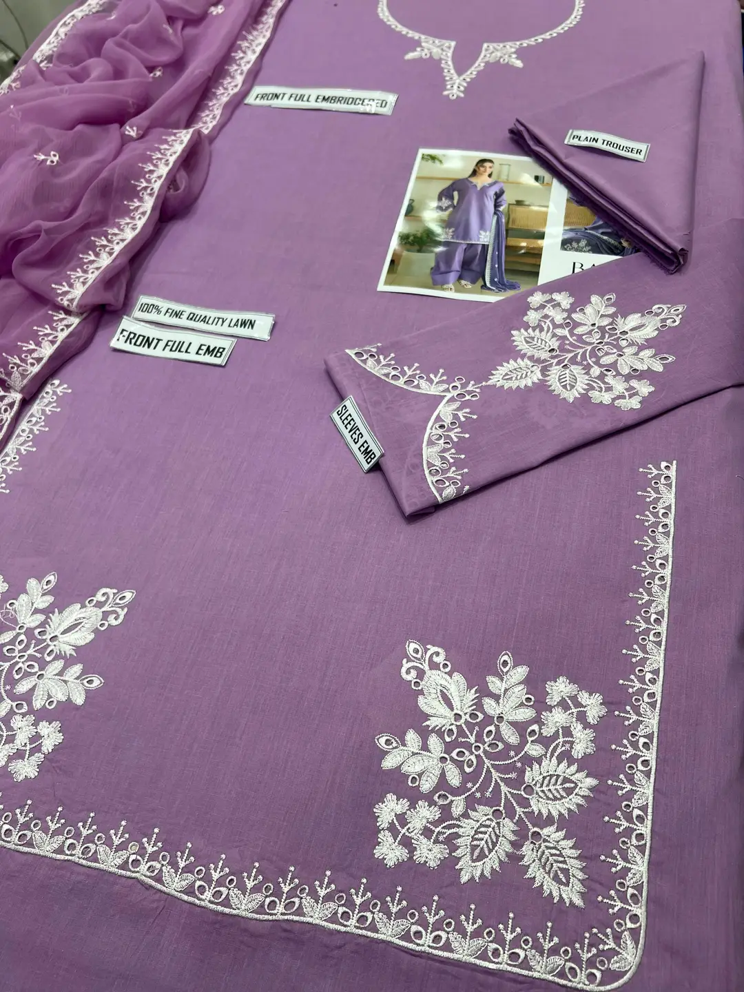 Preet By Pret 3 Pcs Unstitched Chikankari Embroidered Suit