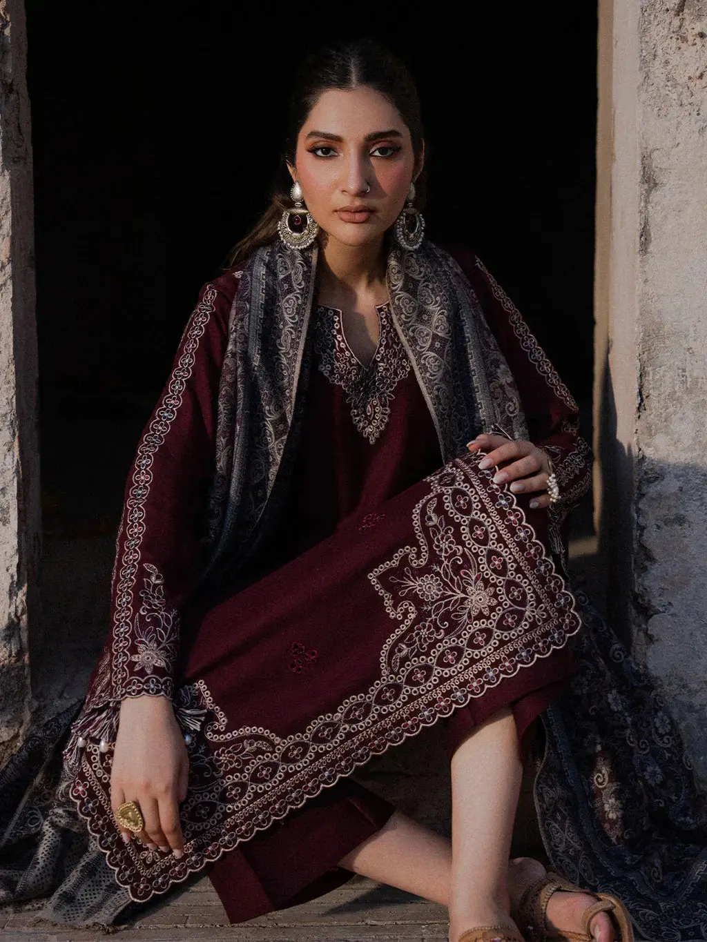 HIT ARTICLES MIX BRAND 3 Pcs Unstitched Embroidered Suit