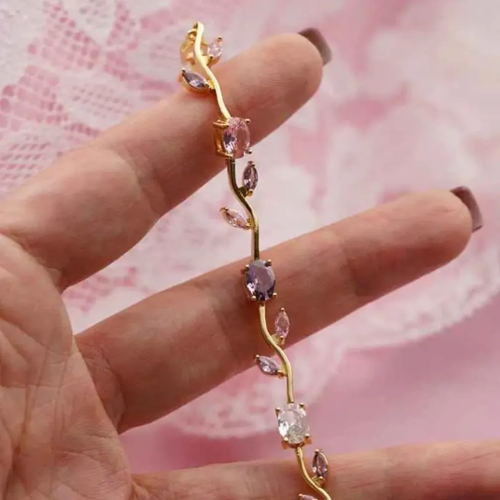 Elegant Stainless Steel Tulip Trending Braclet