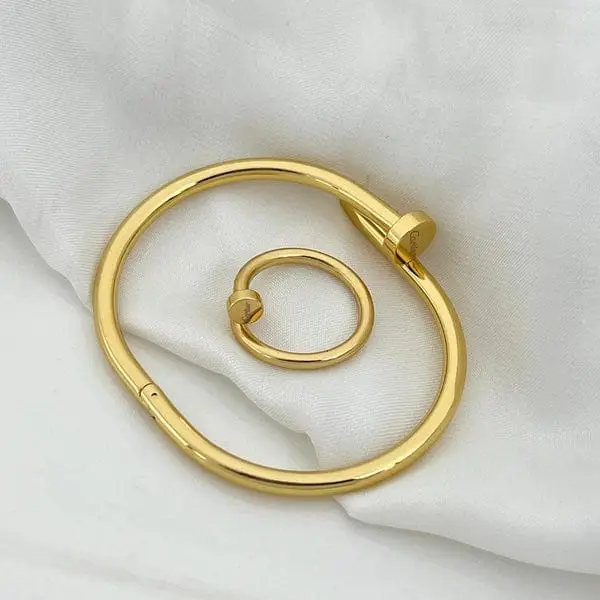 Nail Cartier Handcuff With Free Ring