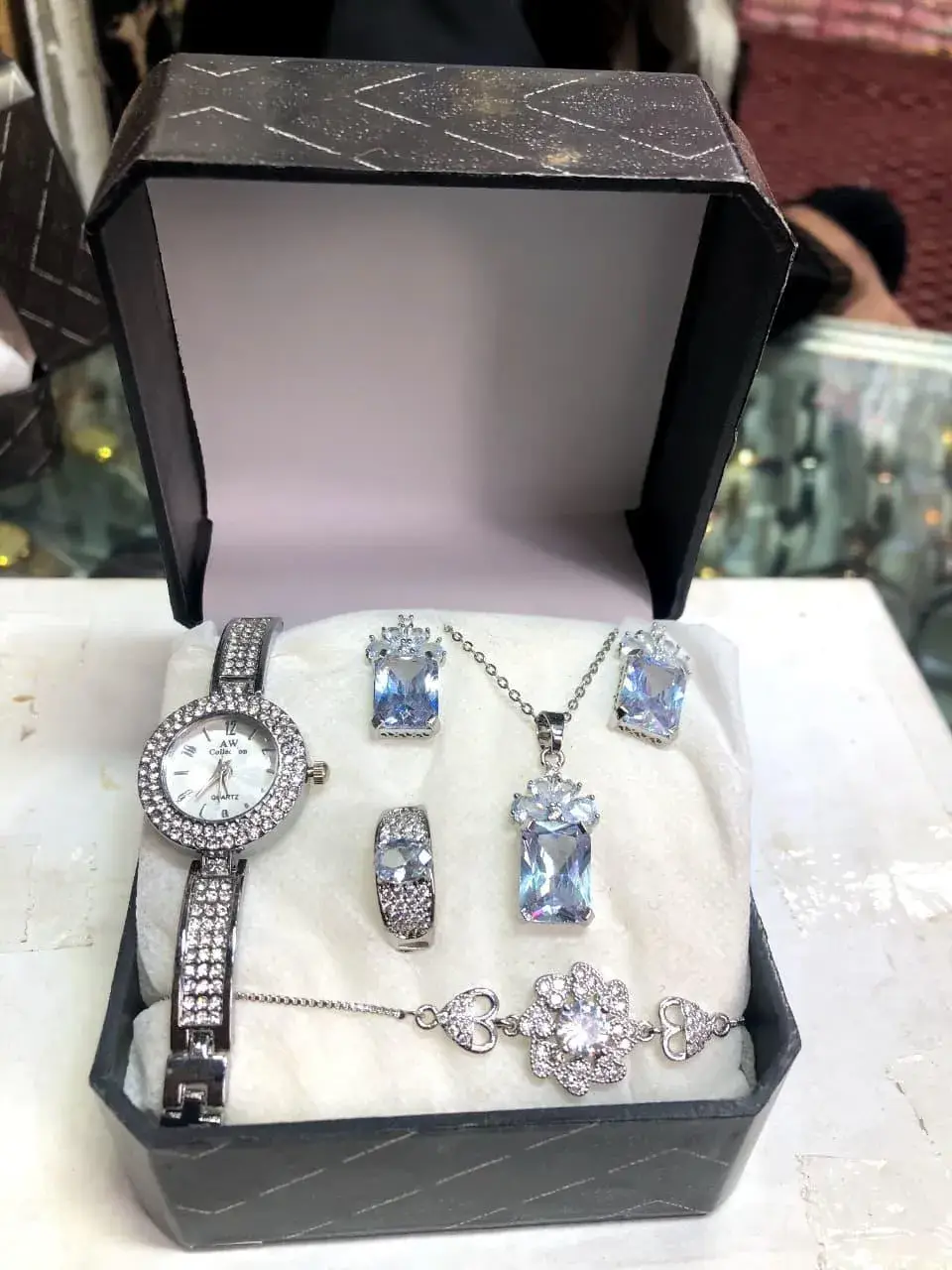 Women's Luxury Gold Plated Jewellery Watch Set with Black Stones – Mixed Designs & Colors
