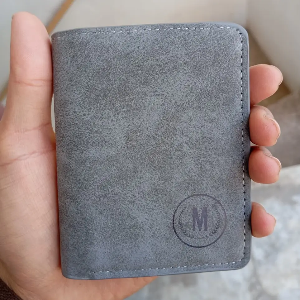 GU II Male Short Thin Man Wallet Providing Stylish Design Comfortable Use Durable Quality