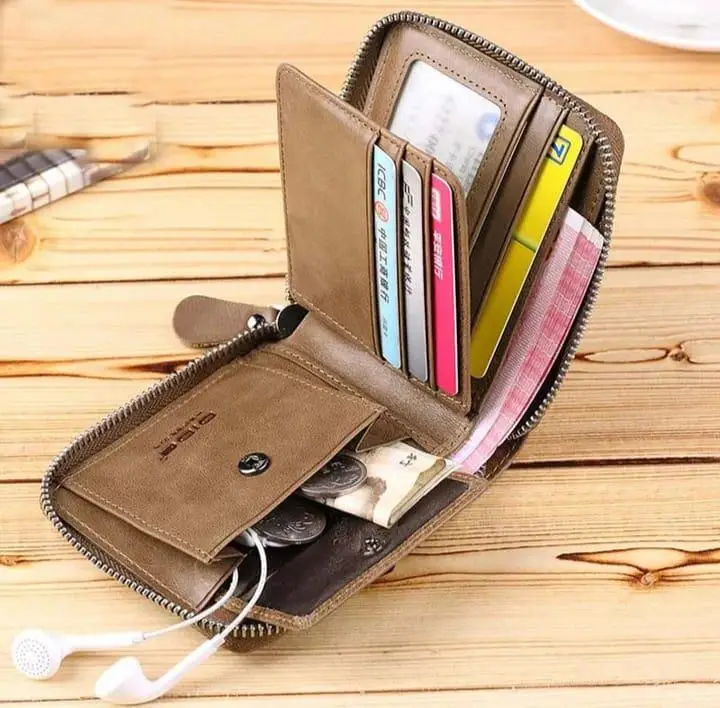 Men's Genuine Leather Bifold Wallet with Gift Box – RFID Card Holder – Black Zipper