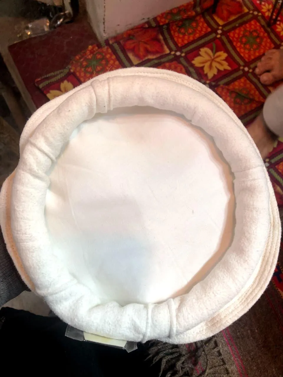 Classic White Wool Chitrali Topi - 1 Pc for Men's Cold Weather Comfort