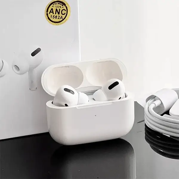 Pro 2 Black Long-Lasting Battery With Fast Charge Earbuds