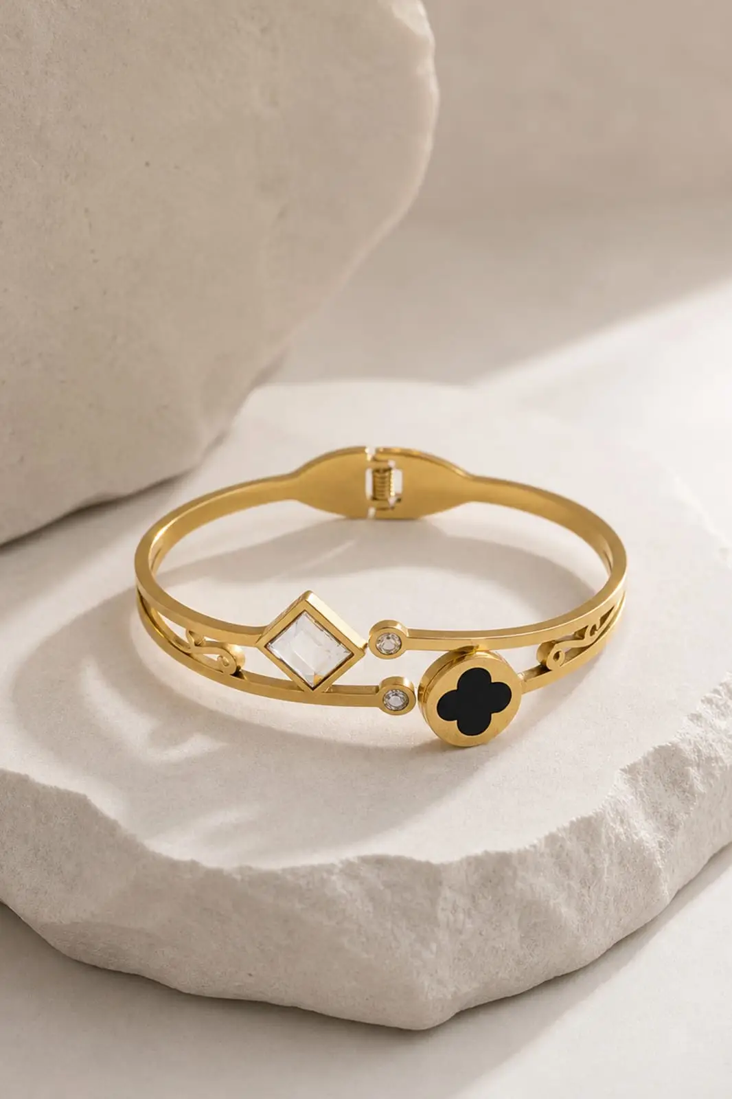 1 Pc Antique Design  Kara Bangle