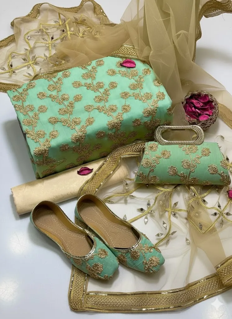 Fancy 5-Piece Embroidered Suit Green Floral for Women
