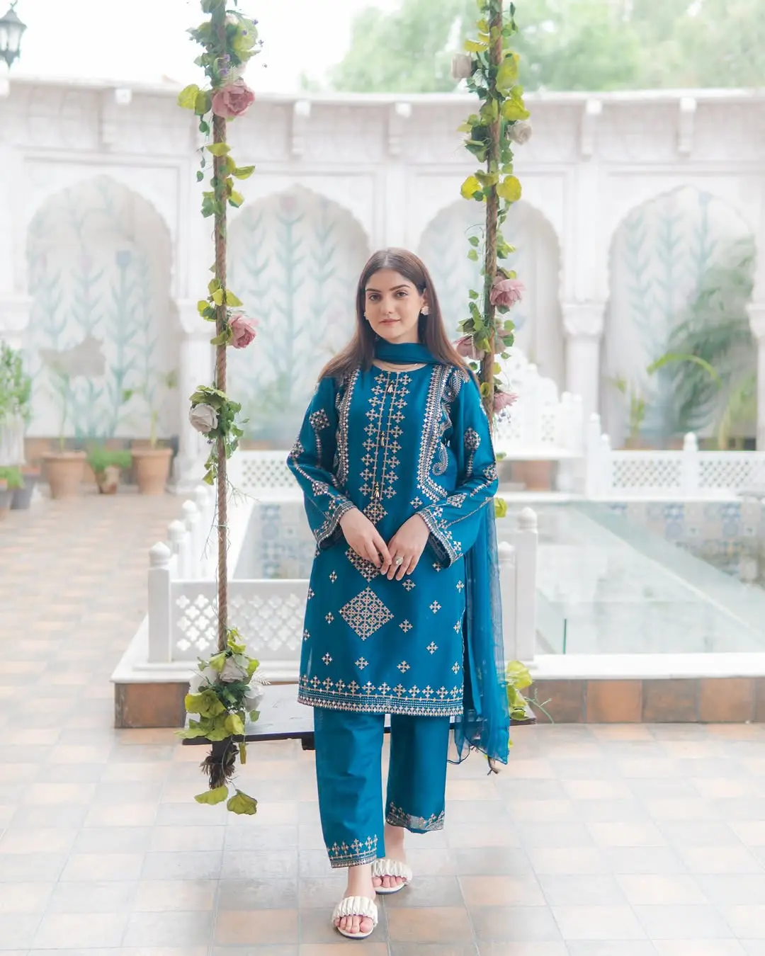 3 Pcs Women's Stitched Cotton Embroidered Suit