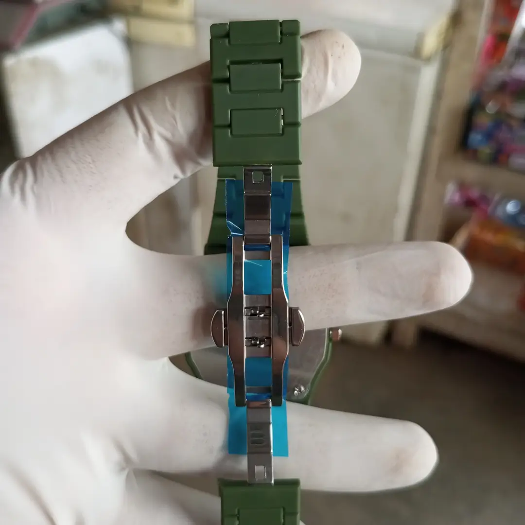 New stylish green Arabic aura watch