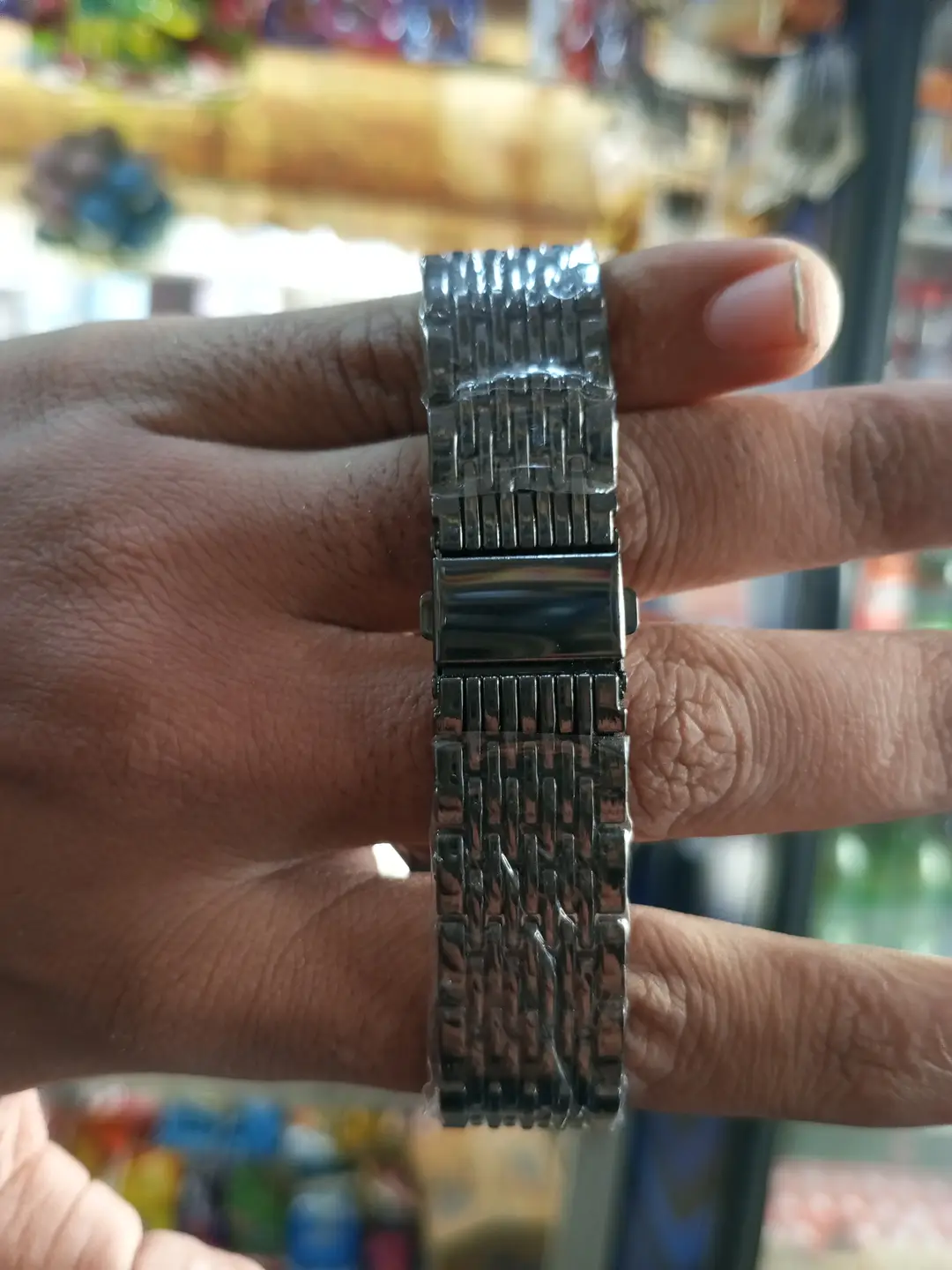 Crystal Time analog quartz watch.