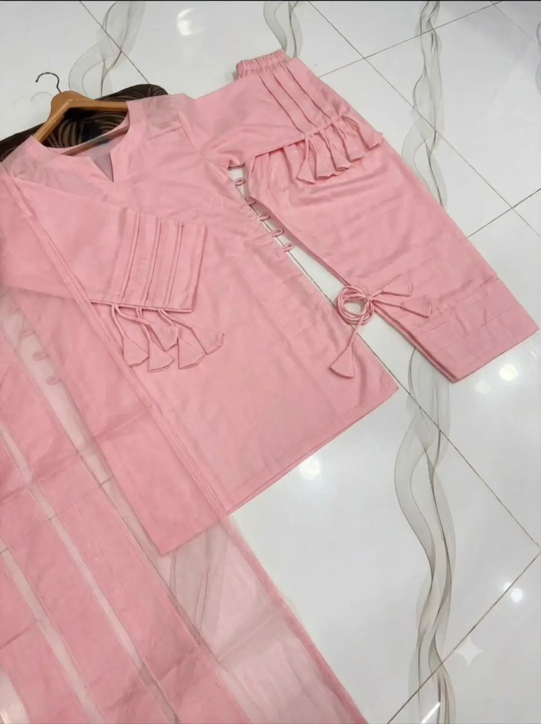 3 Pcs Women's Stitched Linen Plain Suit